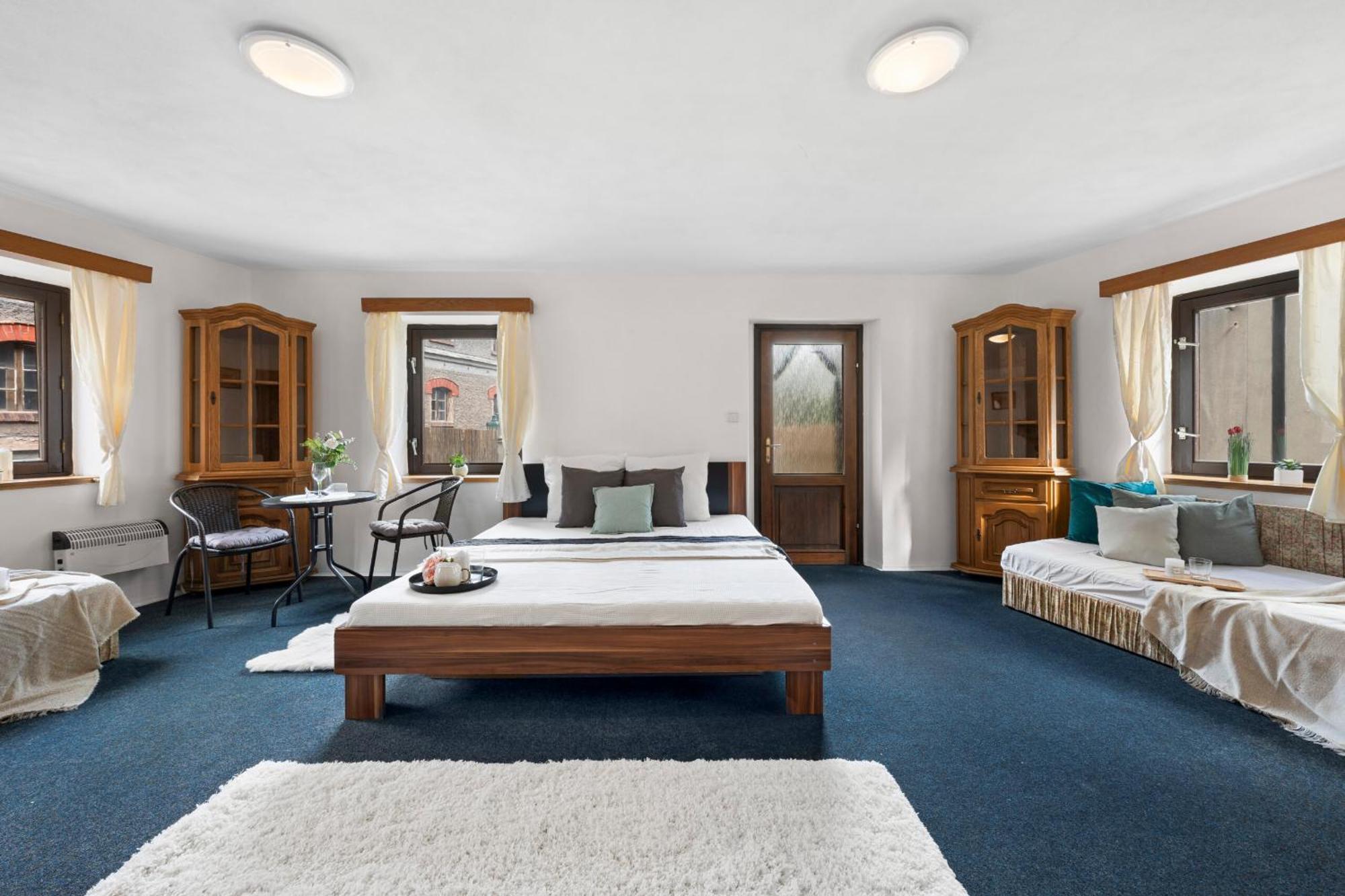 Apartmany Baroko Broumov Bagian luar foto