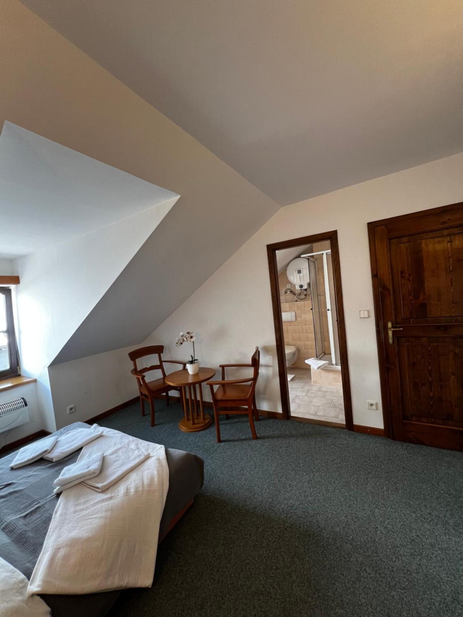 Apartmany Baroko Broumov Bagian luar foto