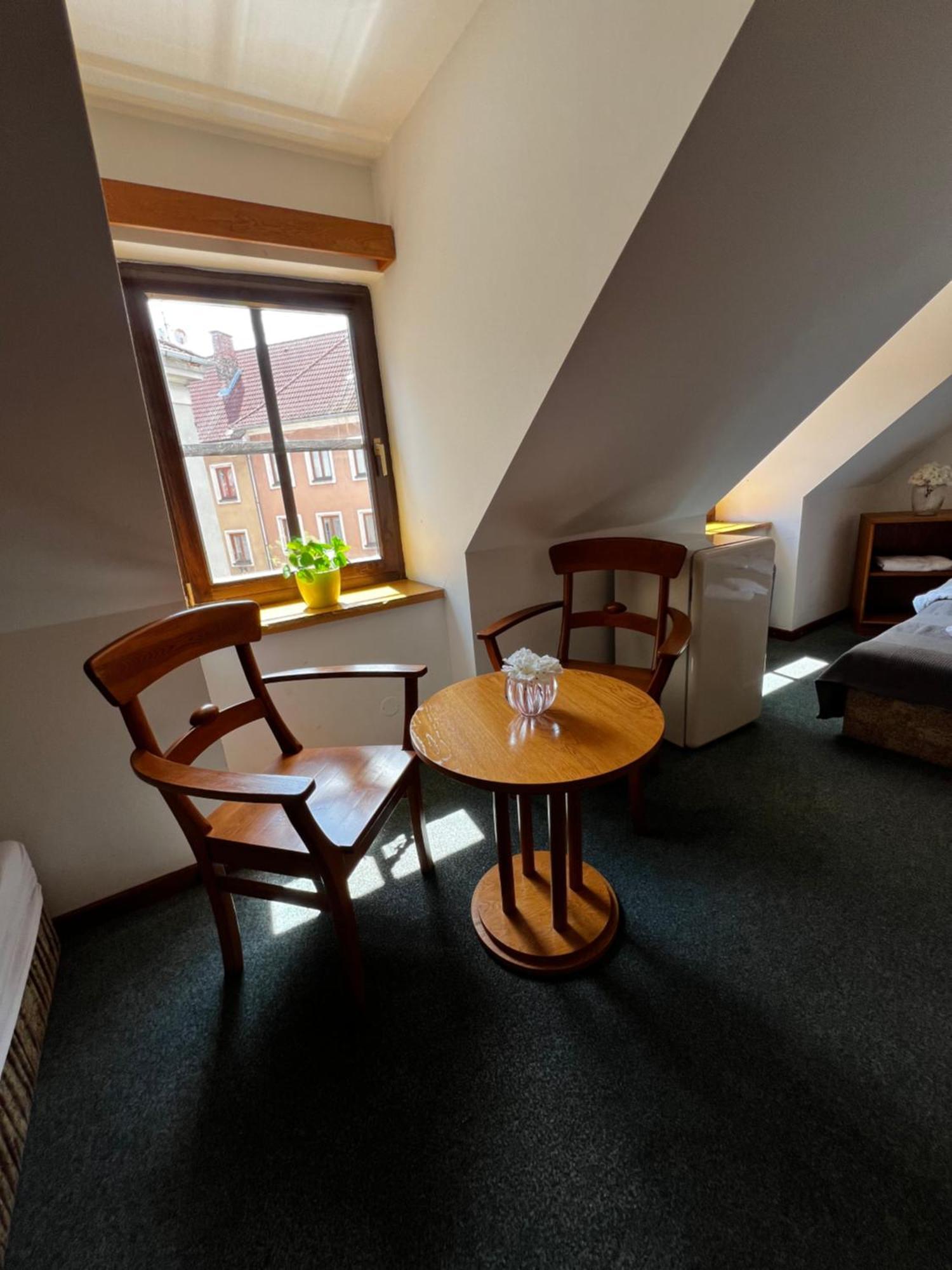 Apartmany Baroko Broumov Bagian luar foto
