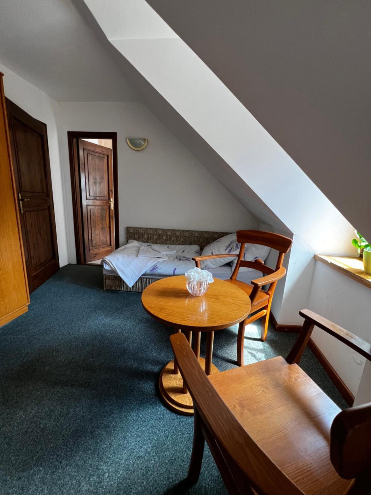 Apartmany Baroko Broumov Bagian luar foto