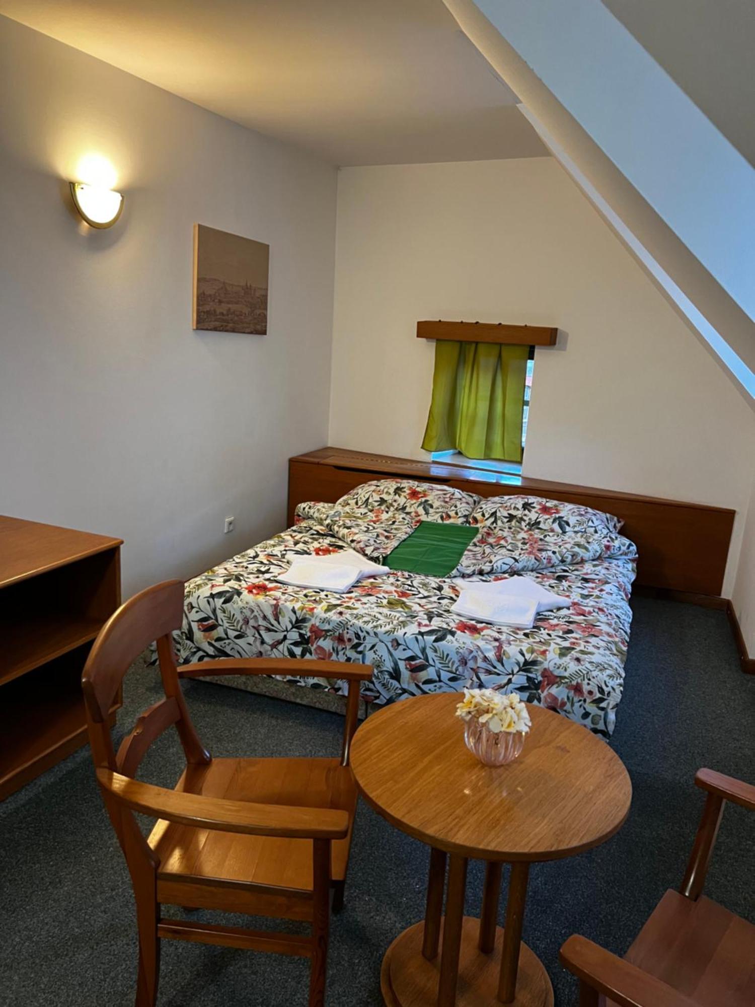 Apartmany Baroko Broumov Bagian luar foto