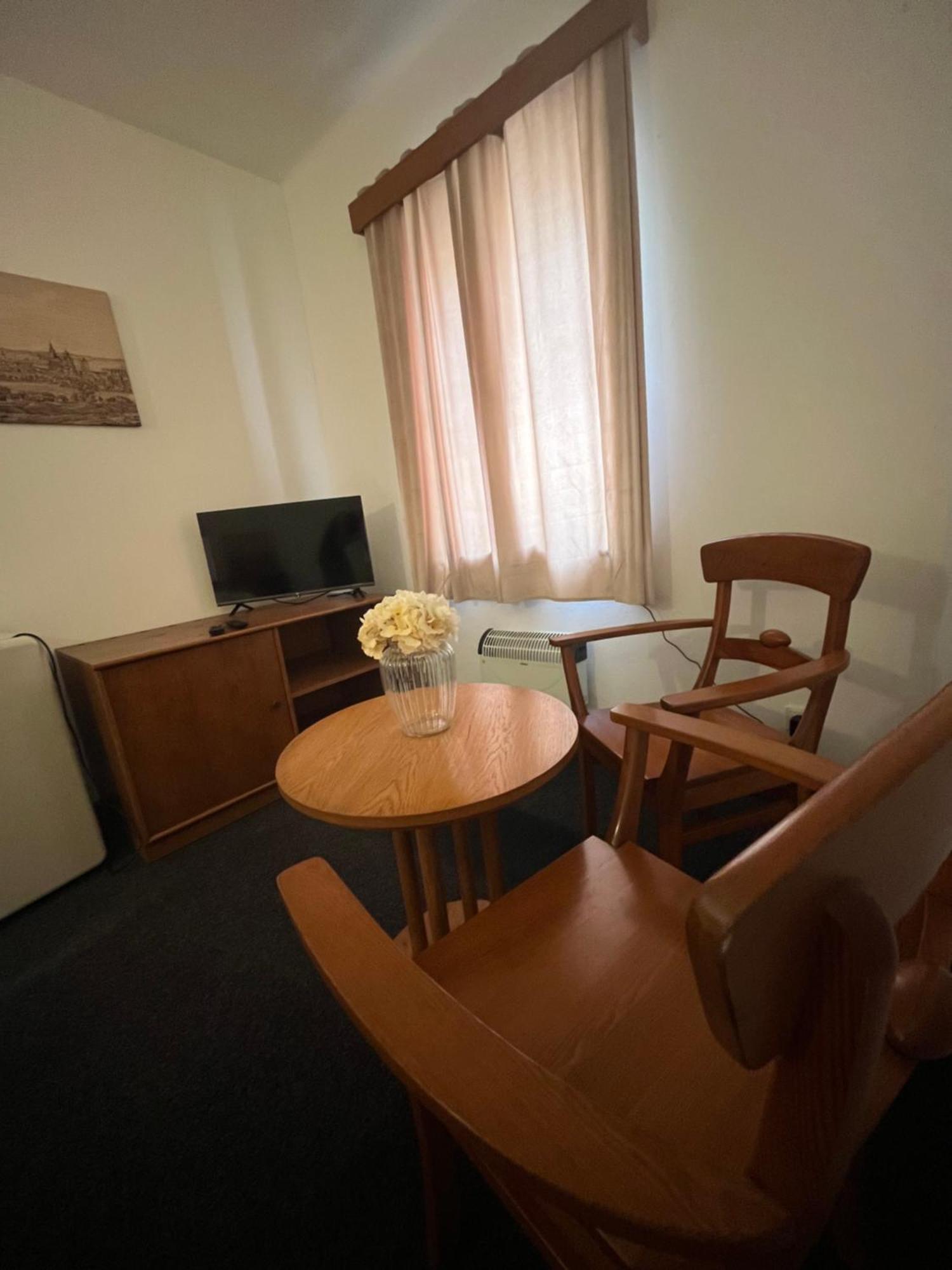 Apartmany Baroko Broumov Bagian luar foto