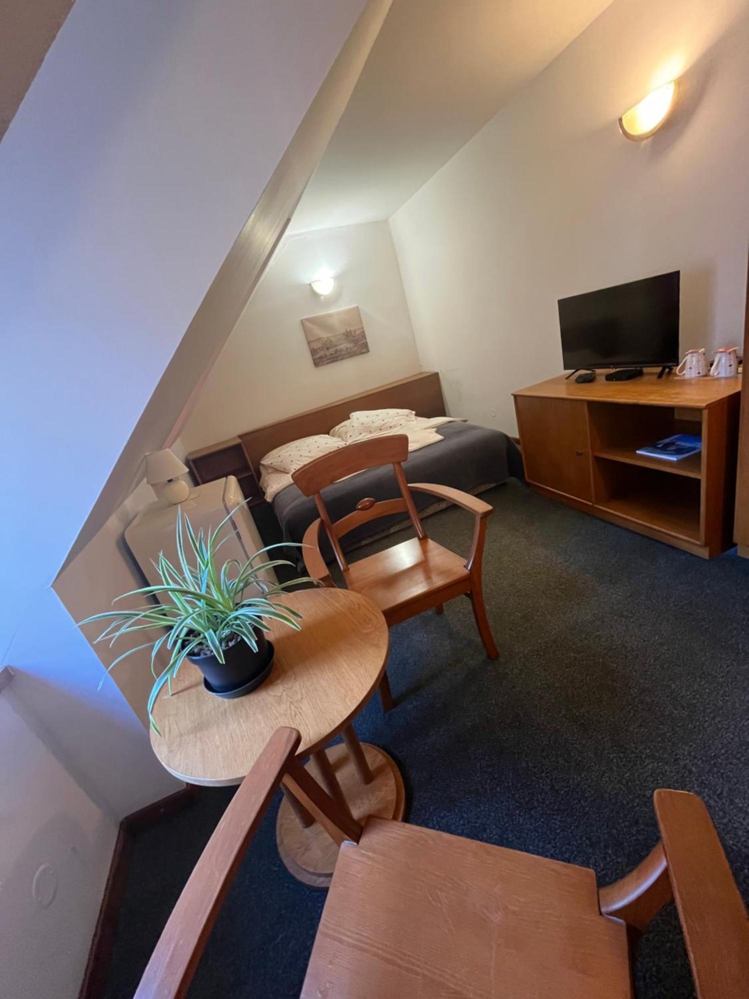 Apartmany Baroko Broumov Bagian luar foto