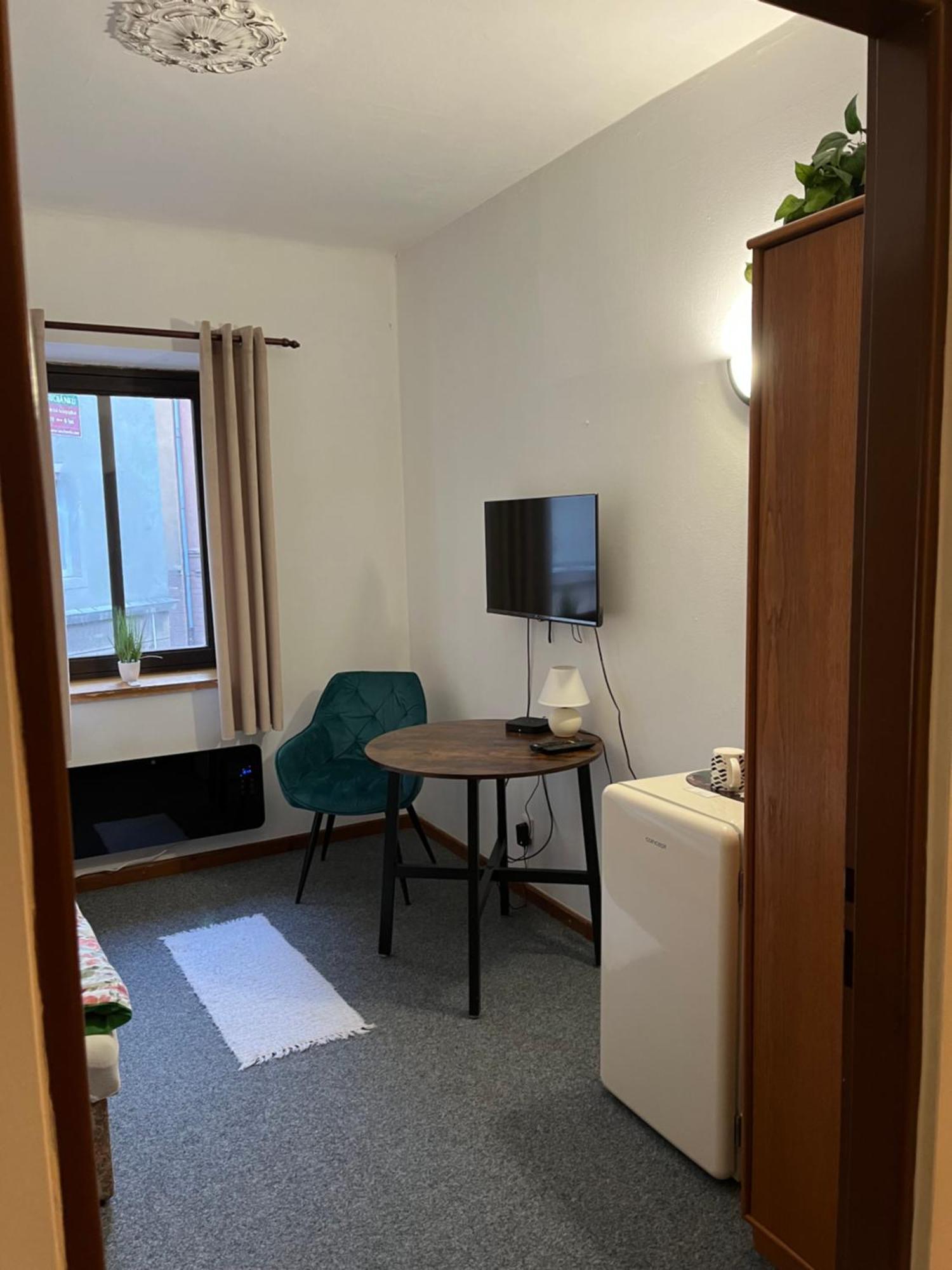 Apartmany Baroko Broumov Bagian luar foto