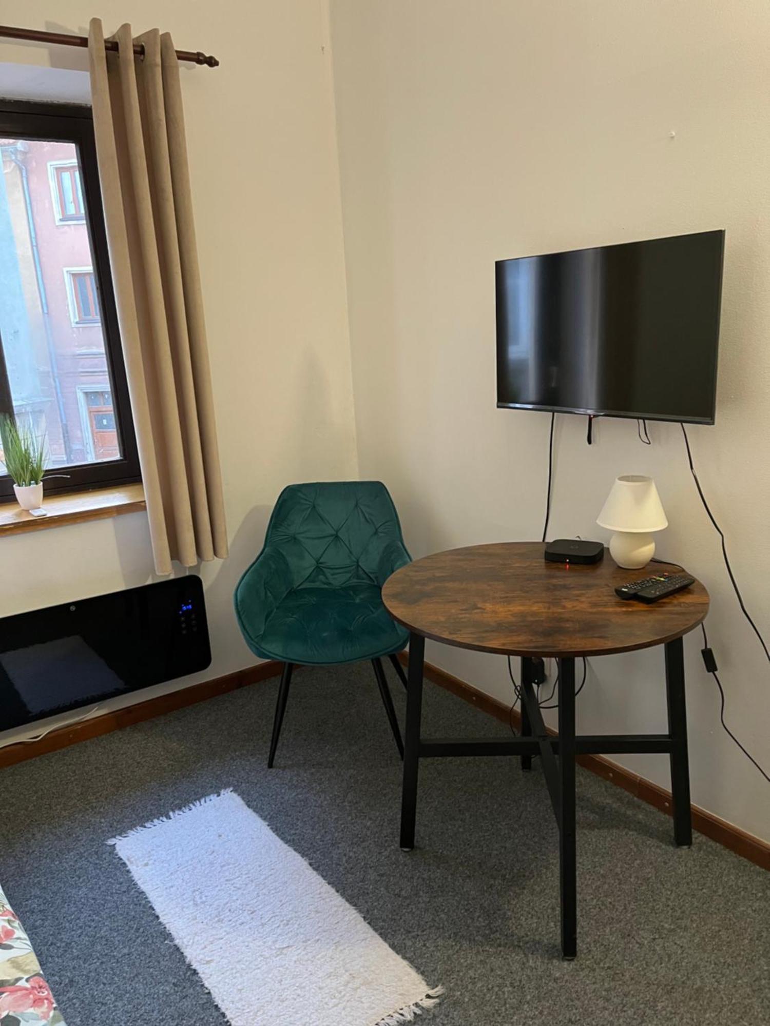 Apartmany Baroko Broumov Bagian luar foto